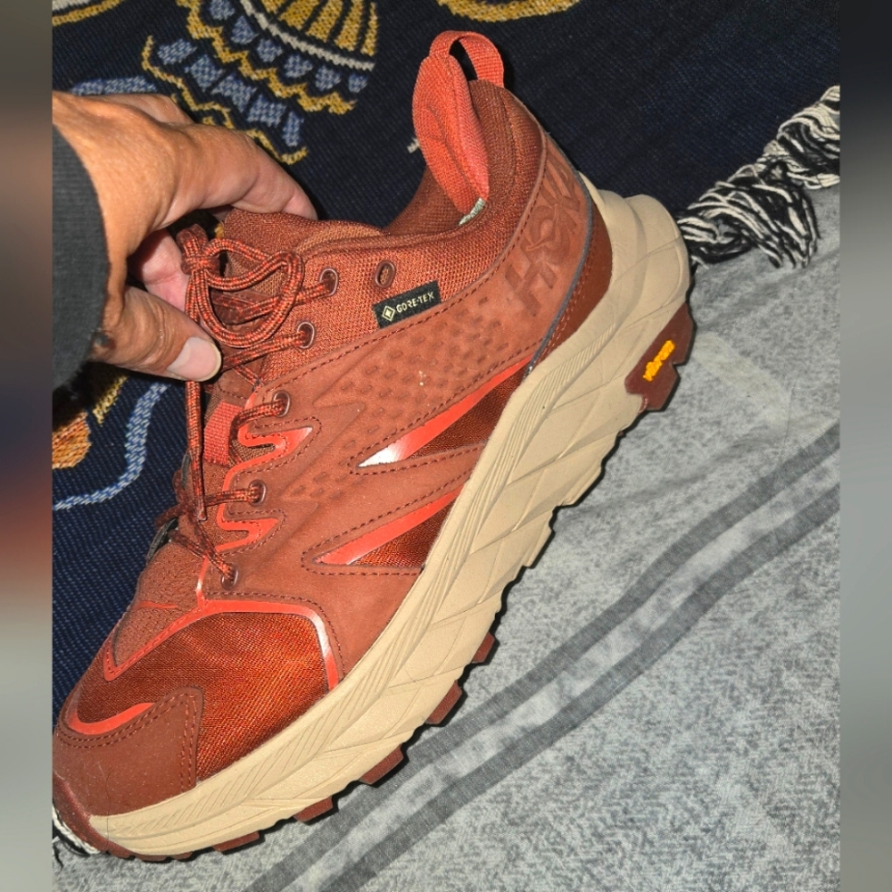 Okay shoes only worn a couple times